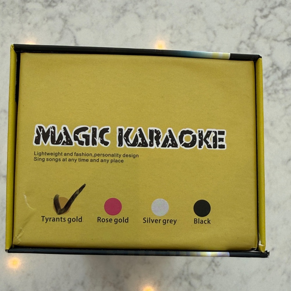 Magic Karaoke Microphone with Gold Finish - Picture 4 of 6